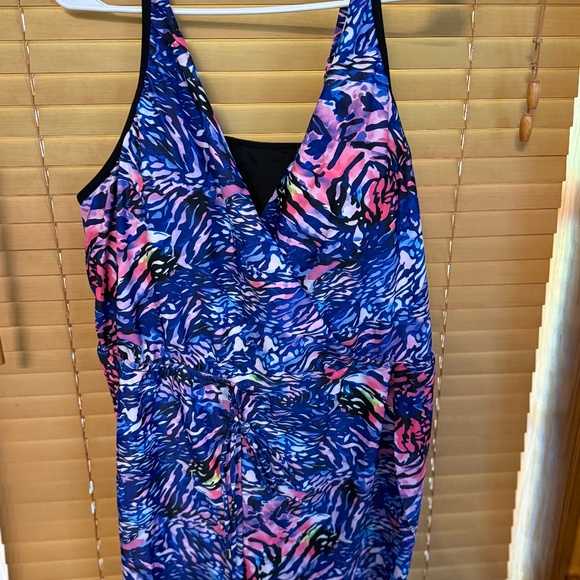 2 Gorgeous 1 Pc Swim Skort Suits Brand New - Picture 1 of 2